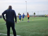 Training eerste selectie S.K.N.W.K. van donderdag 1 mei 2025 (10/80)